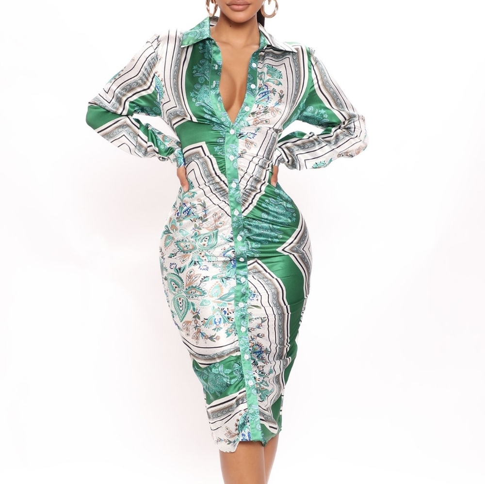 Elegant Green Patterned Dress